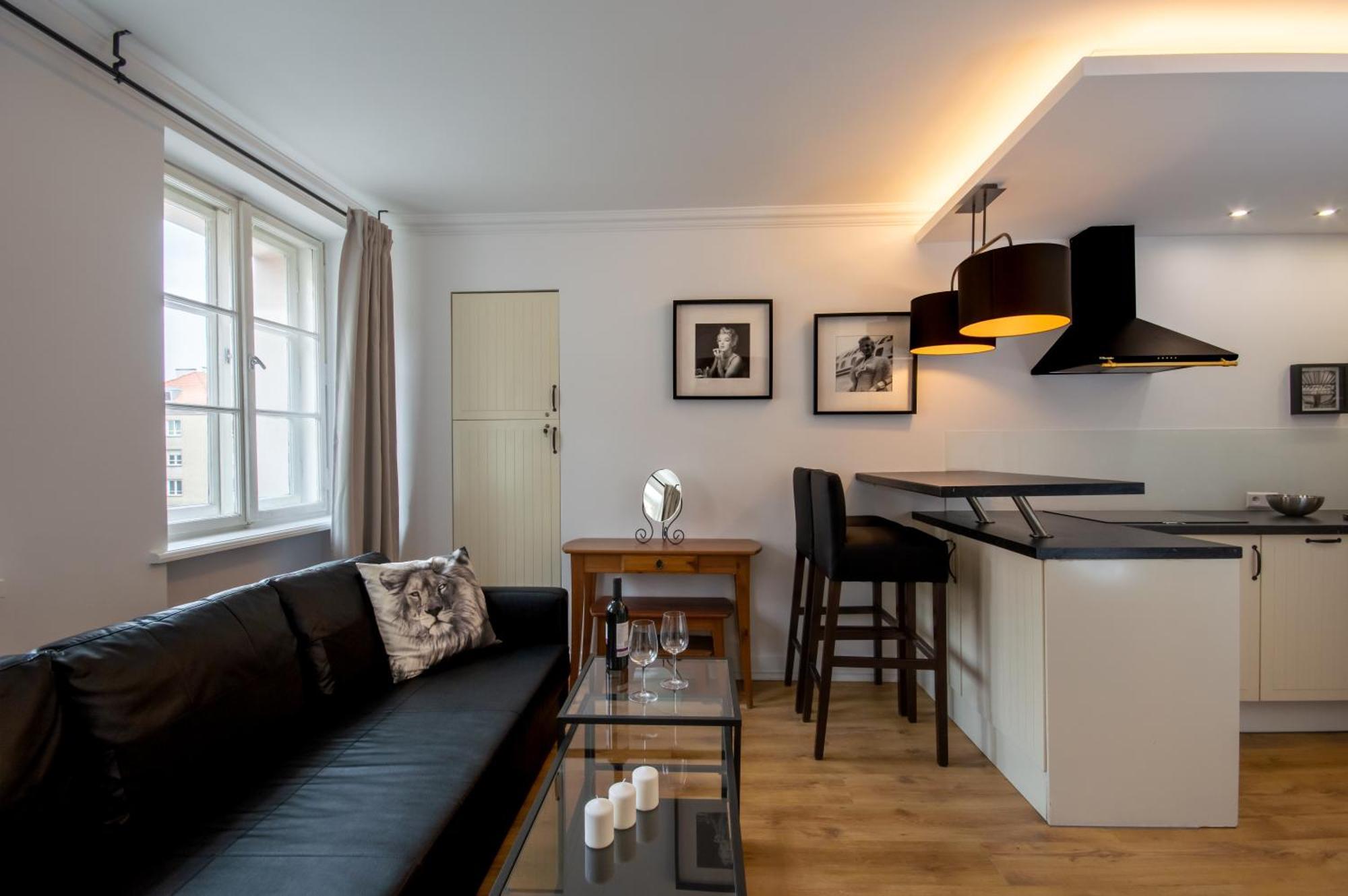 Apartament W Ratuszu Apartman Wrocław Kültér fotó