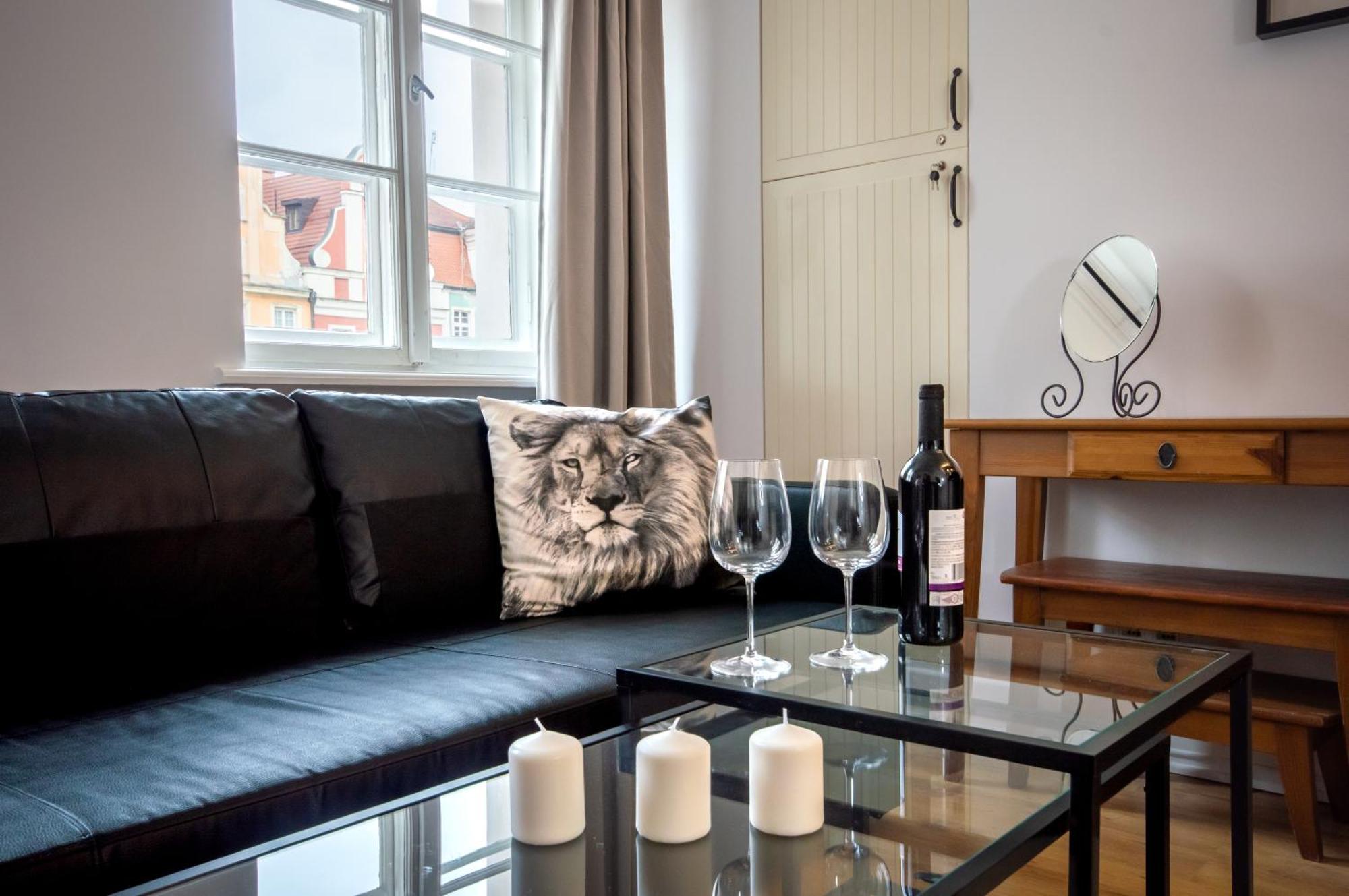 Apartament W Ratuszu Apartman Wrocław Kültér fotó